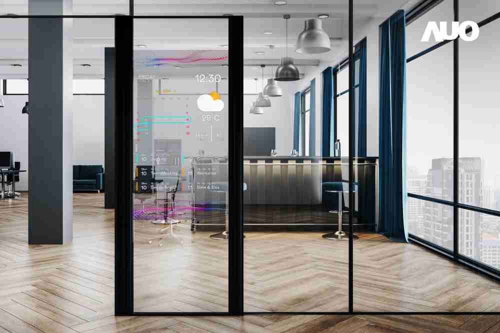 60吋Micro LED透明窗屏显示器，，，，可依需求调整并延伸应用于不同场域，，，包括汽车侧窗或家庭玄关、、智慧橱窗、、、、商业展示等面向，，，，提供丰富的信息娱乐内容