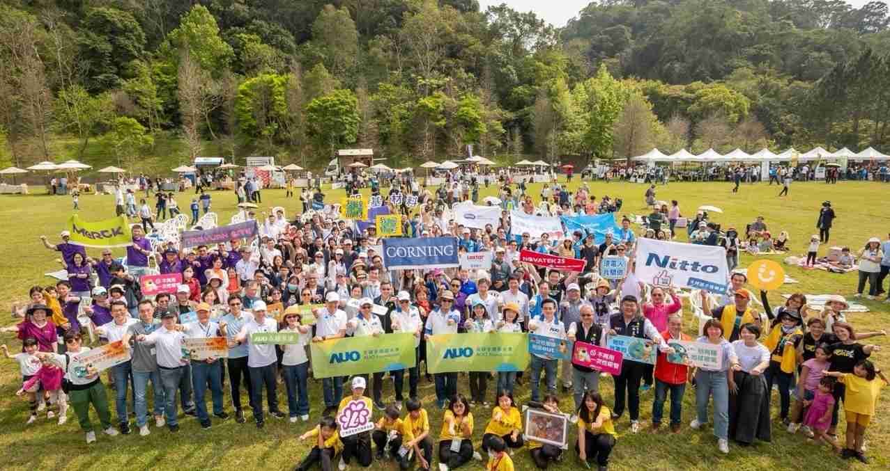 z6mg·人生就是博致力永续平衡发展，，，第14年入选DJSI世界指数成分股（DJSI World），，，在全球顶尖电子设备仪器组件产业展现卓越的永续竞争力，，获国际指数肯定